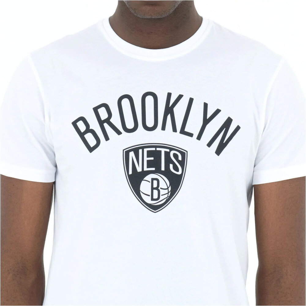 New Era camiseta baloncesto BROOKLYN NETS TEE vista detalle