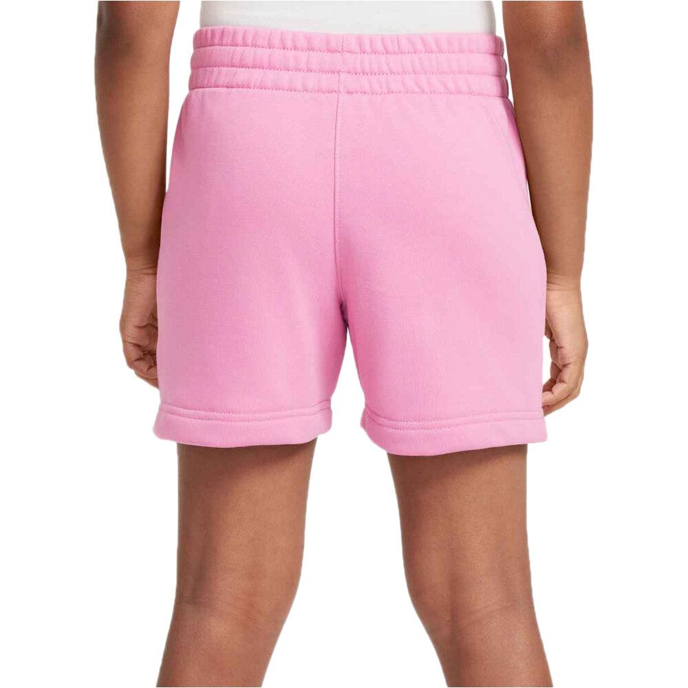 Nike bermuda niña G NSW CLUB FT 5IN SHORT LBR vista trasera