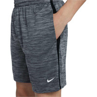 Nike bermuda niño B NK DF MULTI SHORT LBR HTHR vista detalle