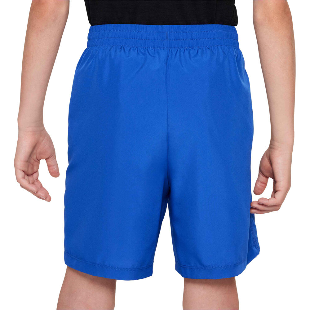 Nike bermuda niño B NK DF MULTI WVN SHORT vista trasera