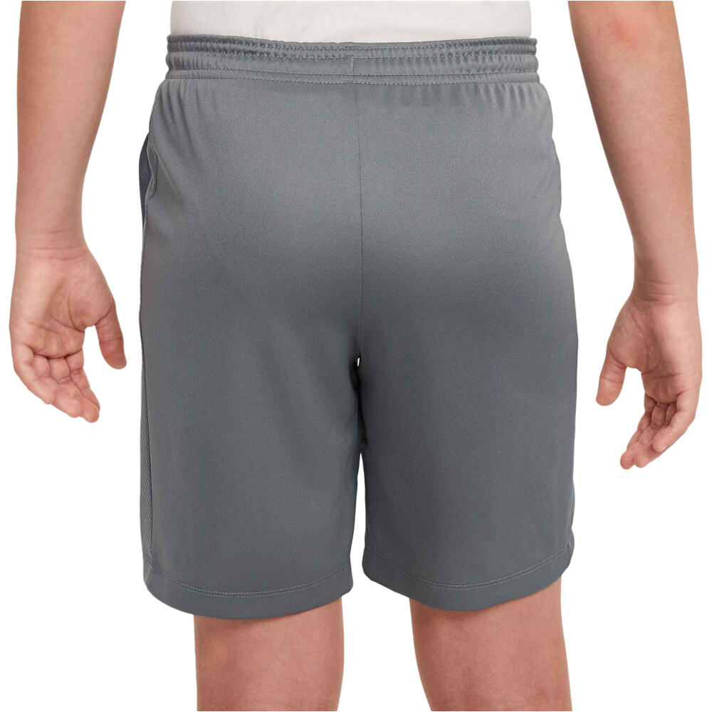 Nike bermuda niño K NK DF TRPHY23 SHORT GX vista trasera