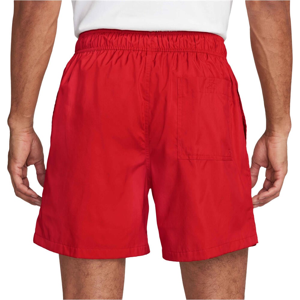 Nike bermudas hombre M NK CLUB FLOW SHORT vista trasera