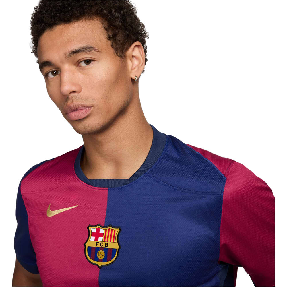 Nike camiseta de fútbol oficiales BARCELONA 25 M NK DF JSY SS STAD HM vista detalle