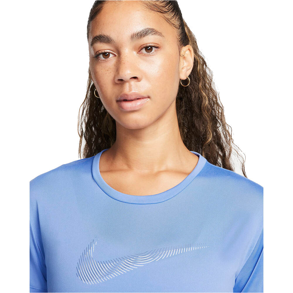 Nike camiseta entrenamiento manga corta mujer W NK DF SWOOSH HBR SS TOP vista detalle