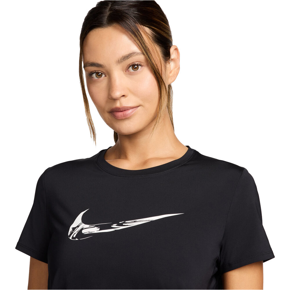 Nike camiseta entrenamiento manga corta mujer W NK ONE SWOOSH HBR DF SS TOP vista detalle