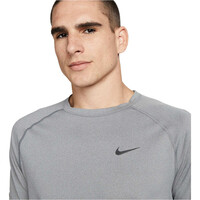 Nike camiseta fitness hombre M NK DF READY SS vista detalle