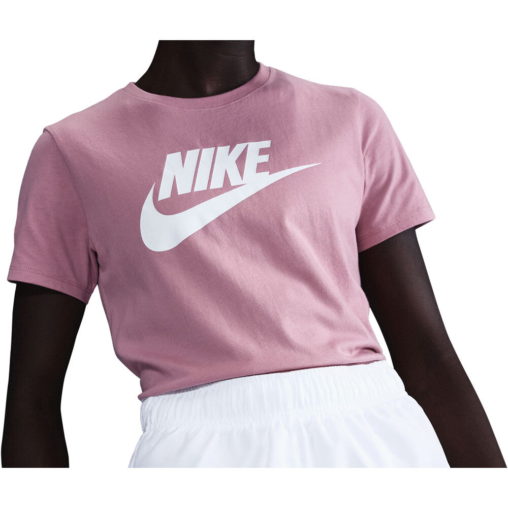 Nike camiseta manga corta mujer W NSW CLUB SS TEE ICN FTRA vista frontal