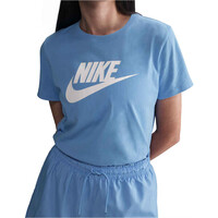 Nike camiseta manga corta mujer W NSW CLUB SS TEE ICN FTRA vista frontal