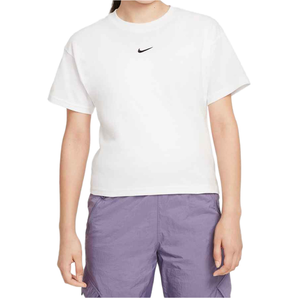 Nike camiseta manga corta niña G NSW TEE BOXY ESSNTL LBR vista frontal