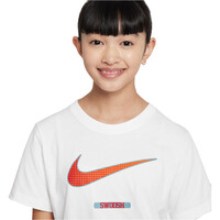 Nike camiseta manga corta niño X_K NSW TEE SWOOSH SSNL vista detalle