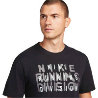 Nike camiseta técnica manga corta hombre M NK DF TEE RUN DIV HO23 vista detalle