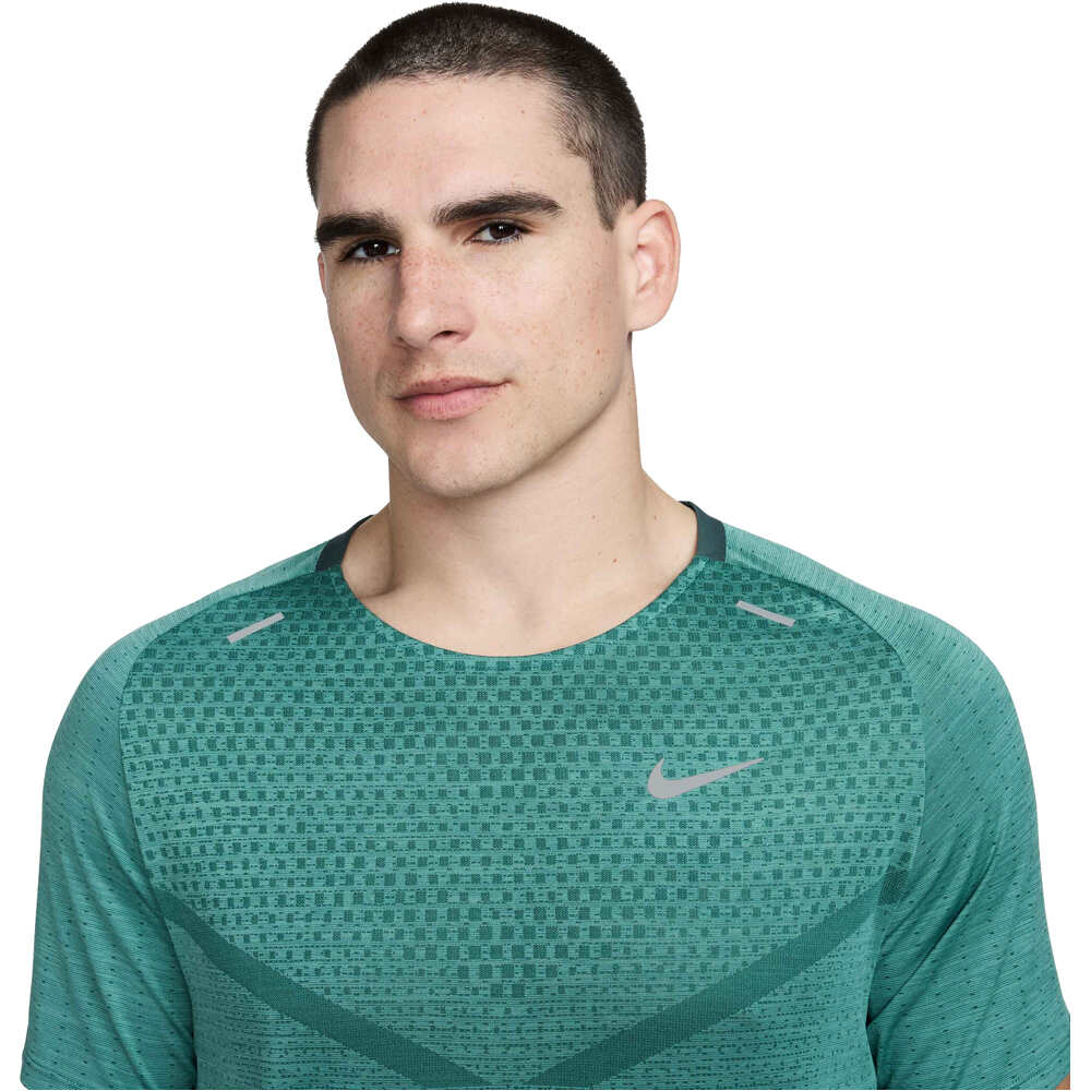 Nike camiseta técnica manga corta hombre M NK DFADV TECHKNIT ULTRA SS vista detalle