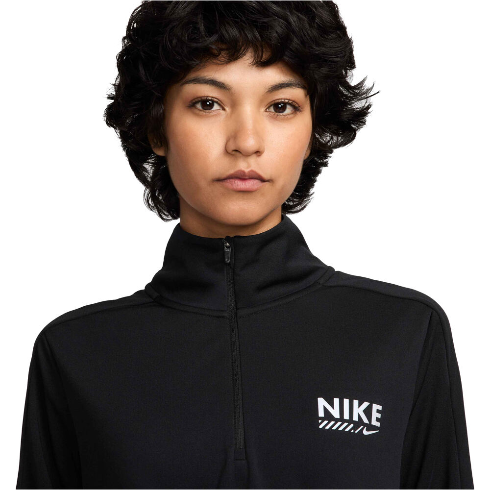 Nike camiseta técnica manga larga mujer W NK DF PACER HZ GLS vista detalle