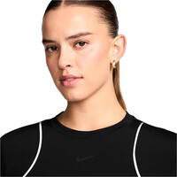 Nike camiseta técnica manga larga mujer W NK RUN DVN RFLCTV LS vista detalle