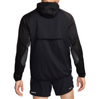 Nike CHAQUETA TRAIL RUNNING HOMBRE M NK TRAIL AIREEZ JKT vista trasera