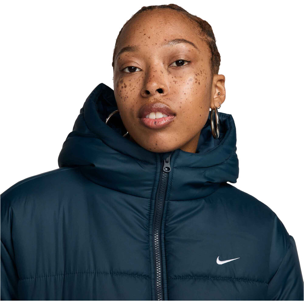 Nike chaquetas mujer W NSW TF SNFL NK CLSC PRKA vista detalle