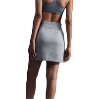 Nike faldas mujer W NSW  PHNX FLC HR MINI SKIRT vista trasera