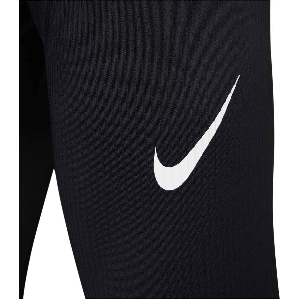 Nike malla corta running hombre M NK DFADV AEROSWIFT TIGHT 04