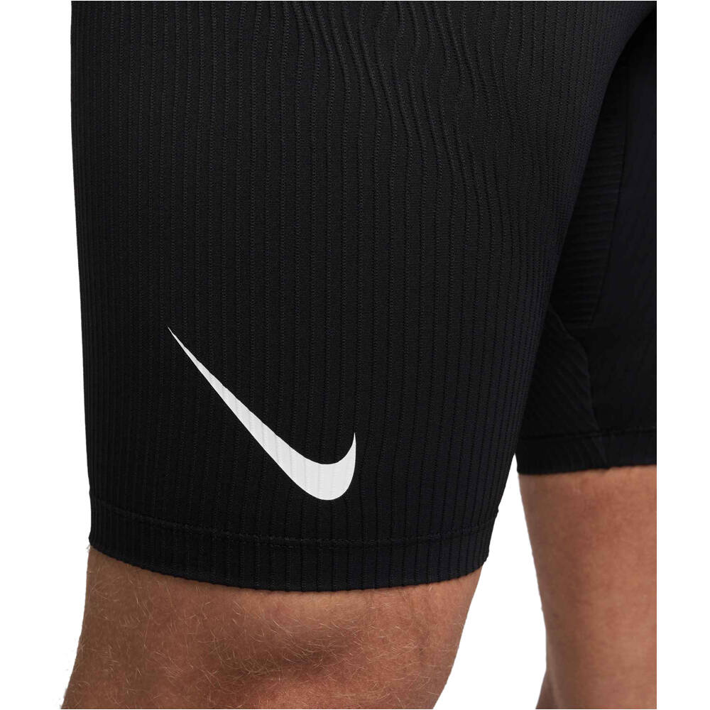 Nike malla corta running hombre M NK DFADV AROSWFT BF HTIGHT 03