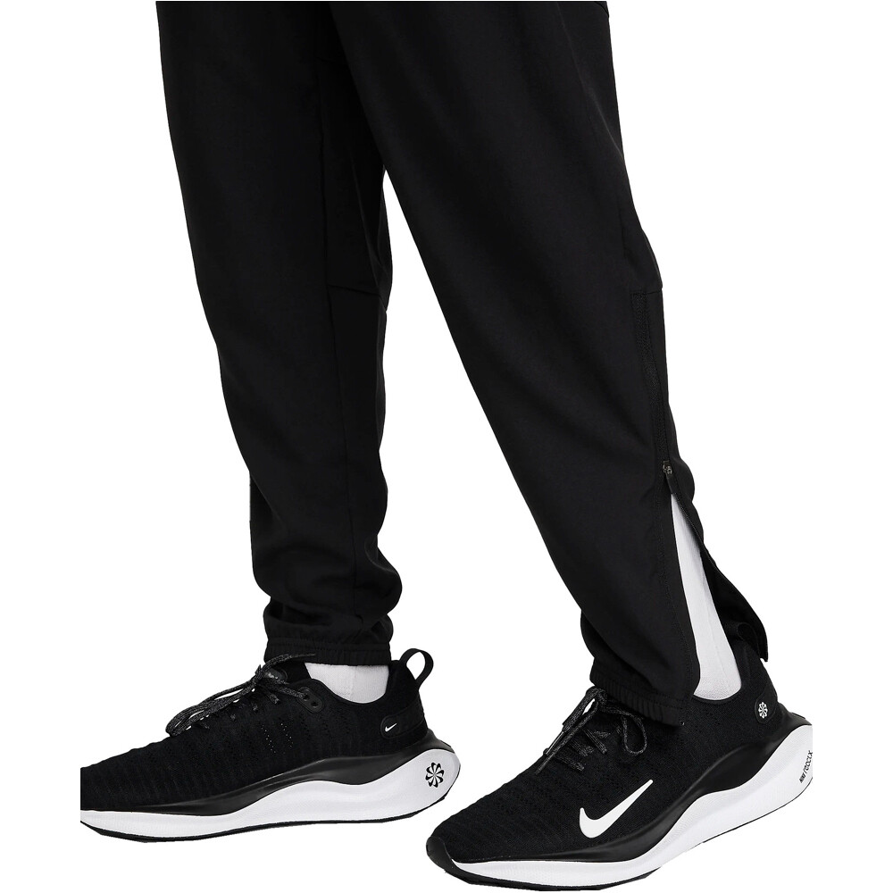 Nike malla larga running hombre M NK DF CHALLENGR WVN PANT 05