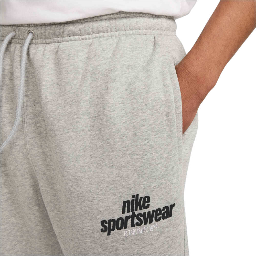 Nike pantalón hombre M NK CLUB BB CF PANT NSW GFX vista detalle