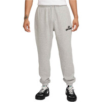 Nike pantalón hombre M NK CLUB BB CF PANT NSW GFX vista frontal