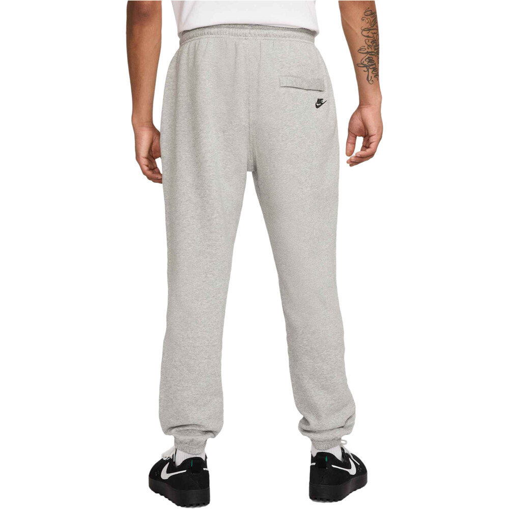 Nike pantalón hombre M NK CLUB BB CF PANT NSW GFX vista trasera