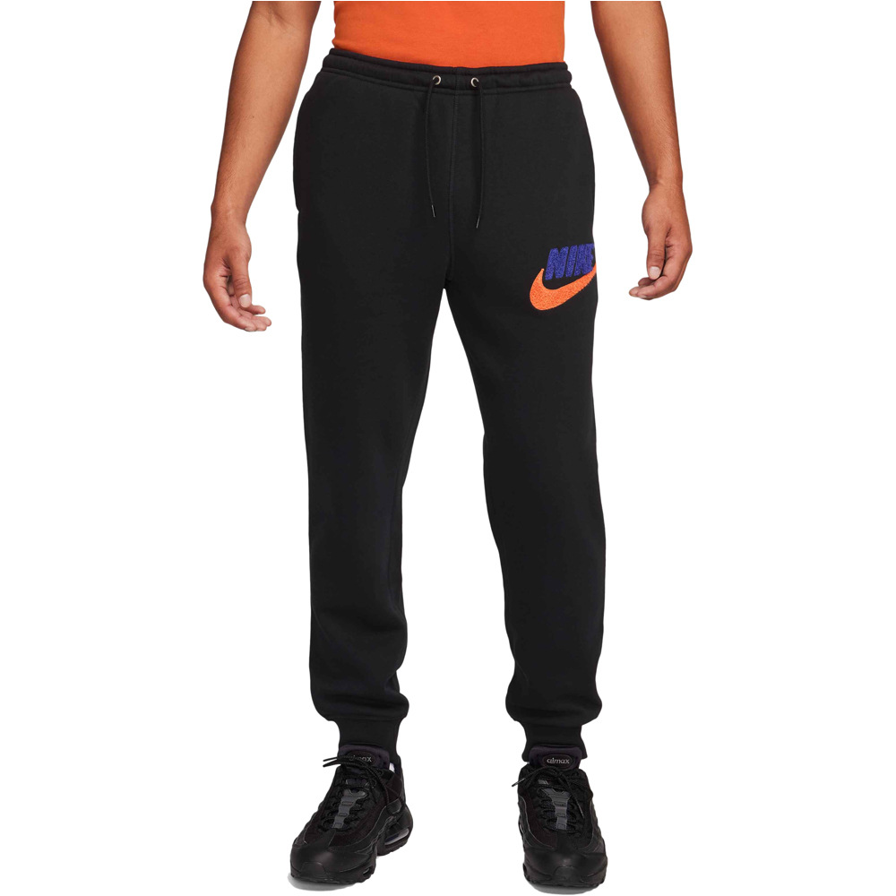 Nike pantalón hombre M NK CLUB BB JOGGER CHNL FTRA vista frontal