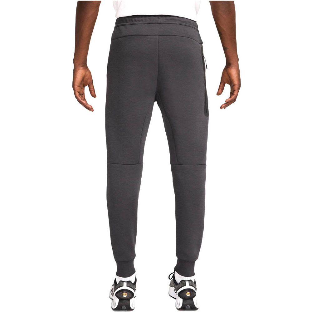 Nike pantalón hombre M NK TCH FLC JGGR vista trasera