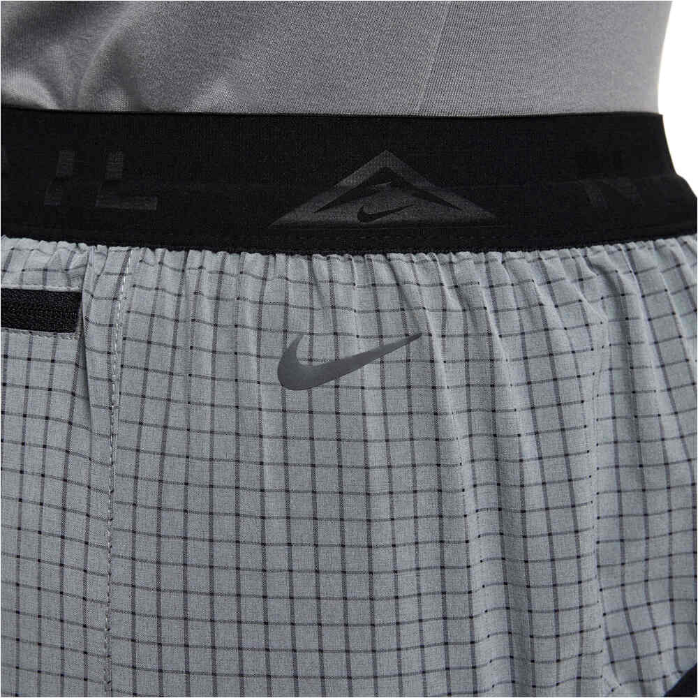 Nike pantalón running hombre M NK DF SECONDSUNRISE 5BF SHRT 04