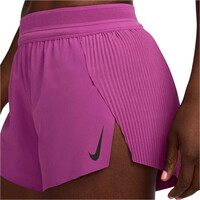 Nike pantalón running mujer W NK ARSWFT DFADV MR 3IN SHORT vista detalle