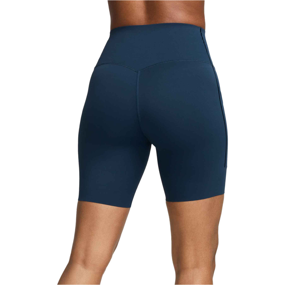 Nike pantalones y mallas cortas fitness mujer W NK DF UNIVERSA HR 8IN SHORT vista trasera