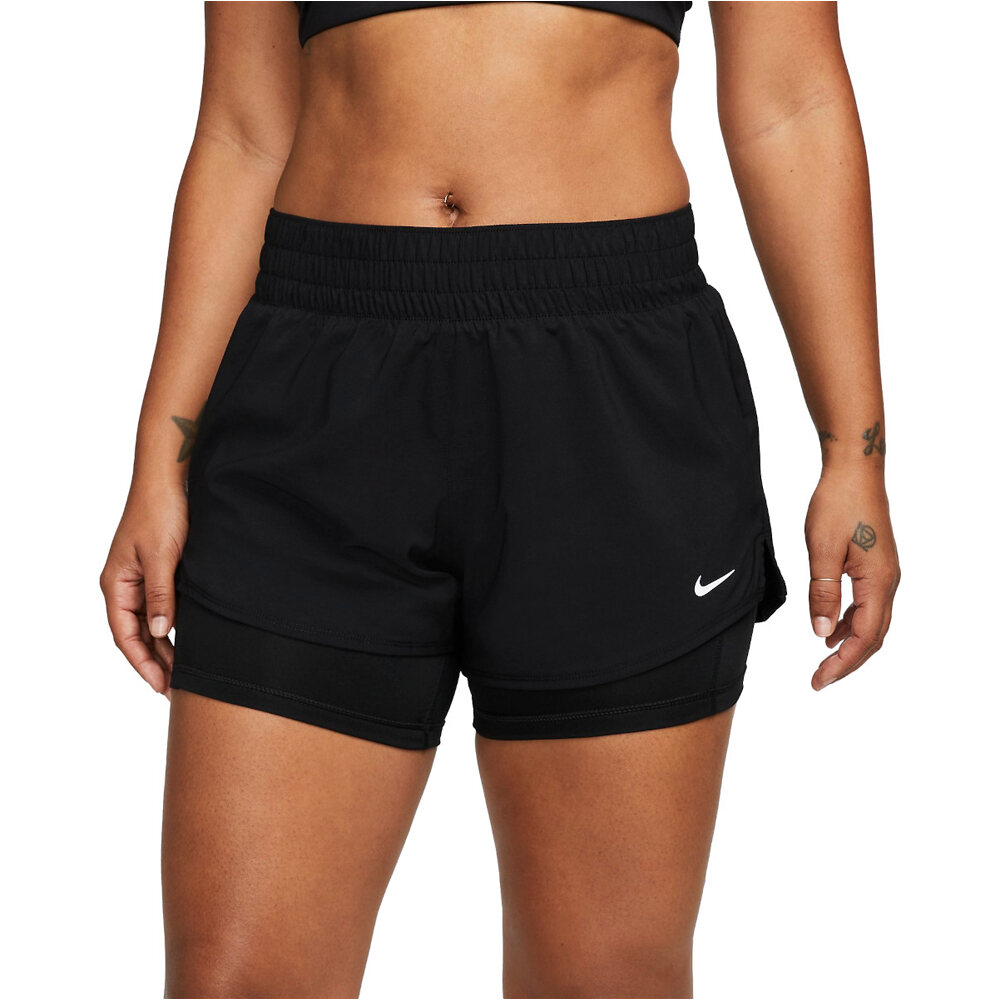 Nike pantalones y mallas cortas fitness mujer W NK ONE DF MR 3IN 2N1 SHORT vista frontal