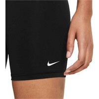 Nike pantalones y mallas cortas fitness mujer W NP 365 SHORT 8IN vista detalle