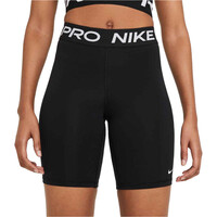 Nike pantalones y mallas cortas fitness mujer W NP 365 SHORT 8IN vista frontal