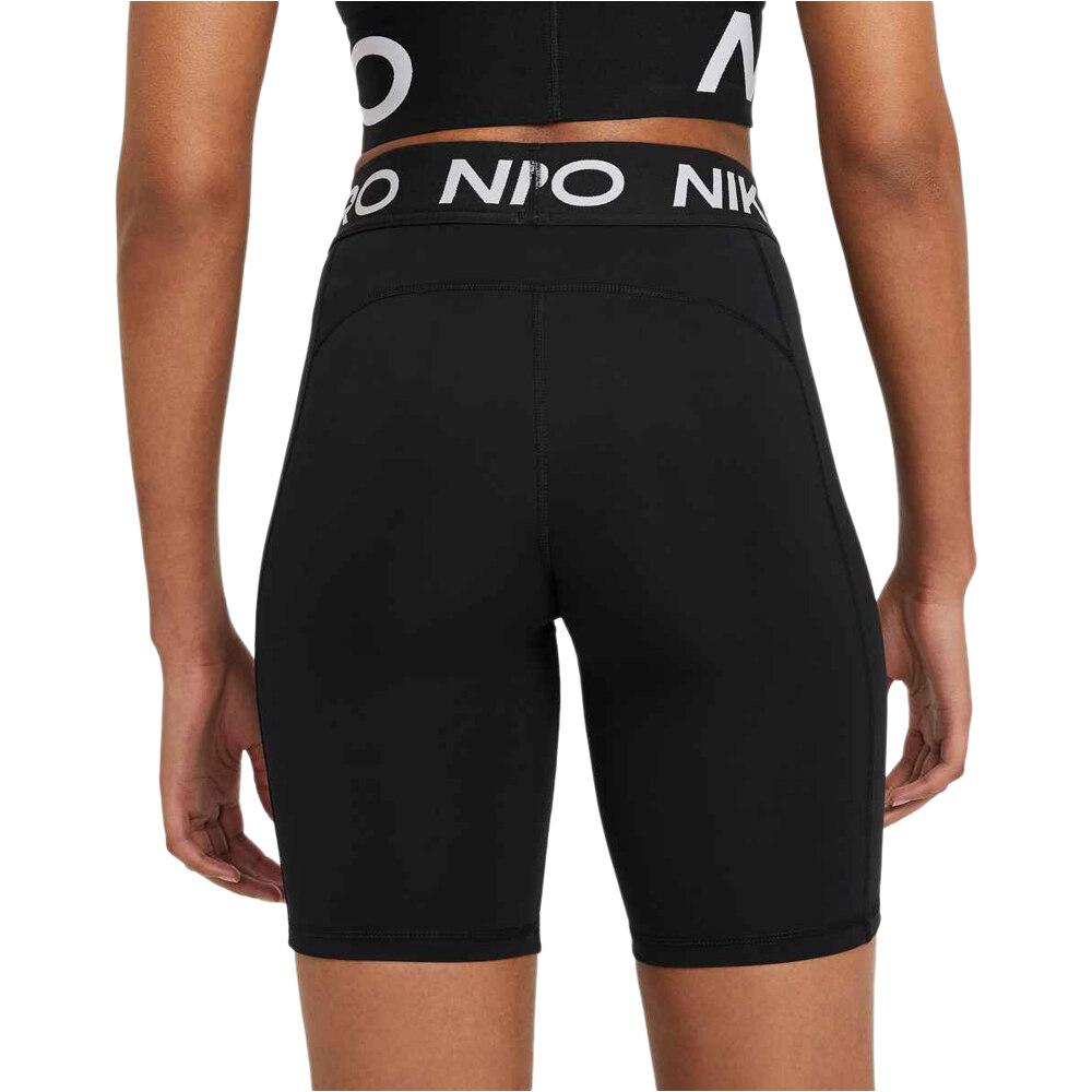 Nike pantalones y mallas cortas fitness mujer W NP 365 SHORT 8IN vista trasera