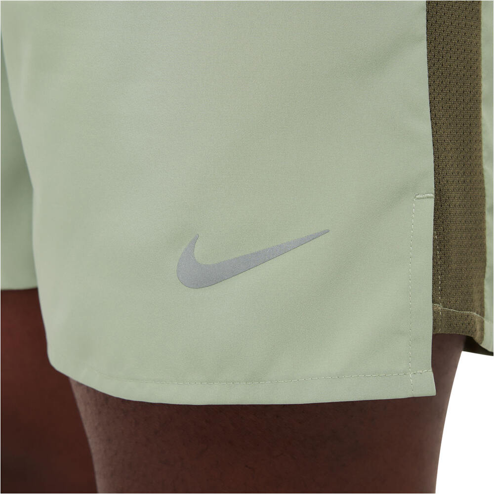 Nike pantaloneta técnica hombre M NK DF CHALLENGER 7UL SHORT 03