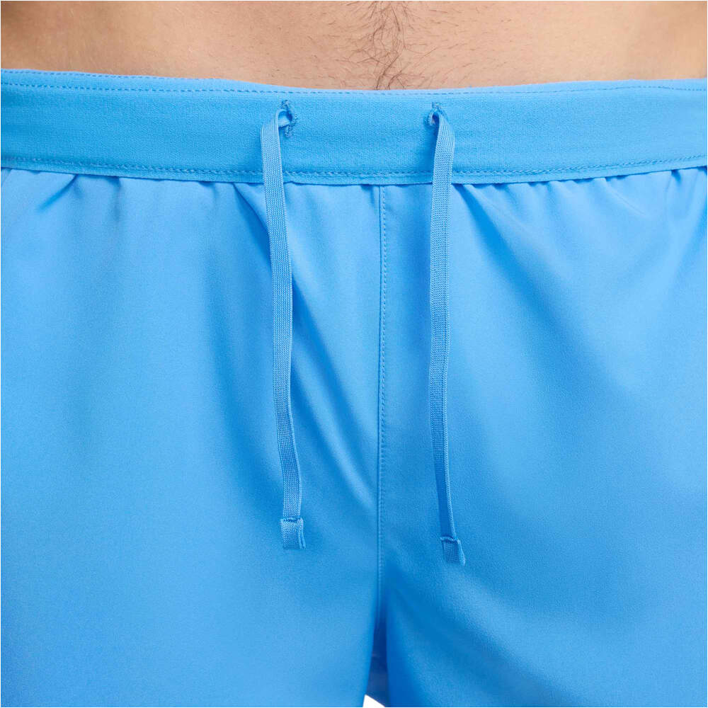 Nike pantaloneta técnica hombre M NK DF CHLNGR 5IN 2IN1 SHORT vista detalle