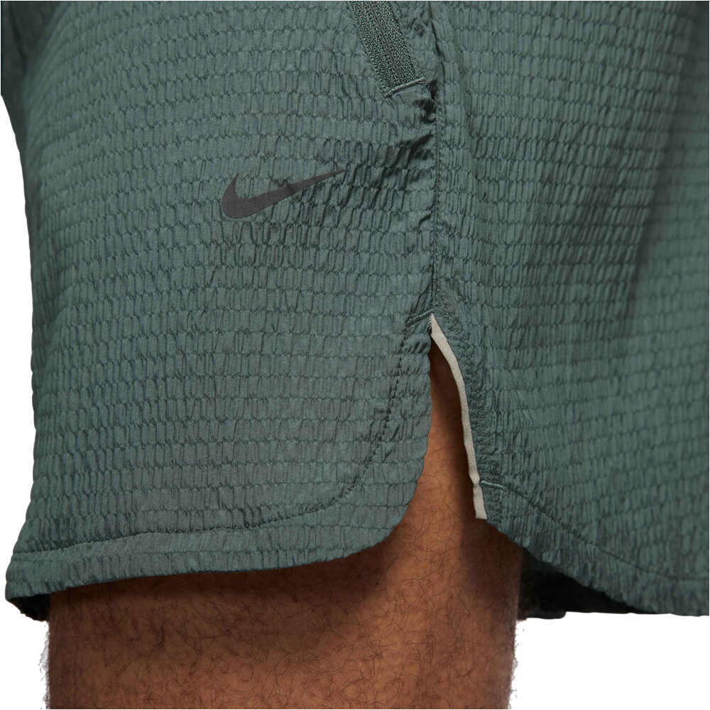 Nike pantaloneta técnica hombre M NK DF RUN DIV STRIDE 5IN BF 03