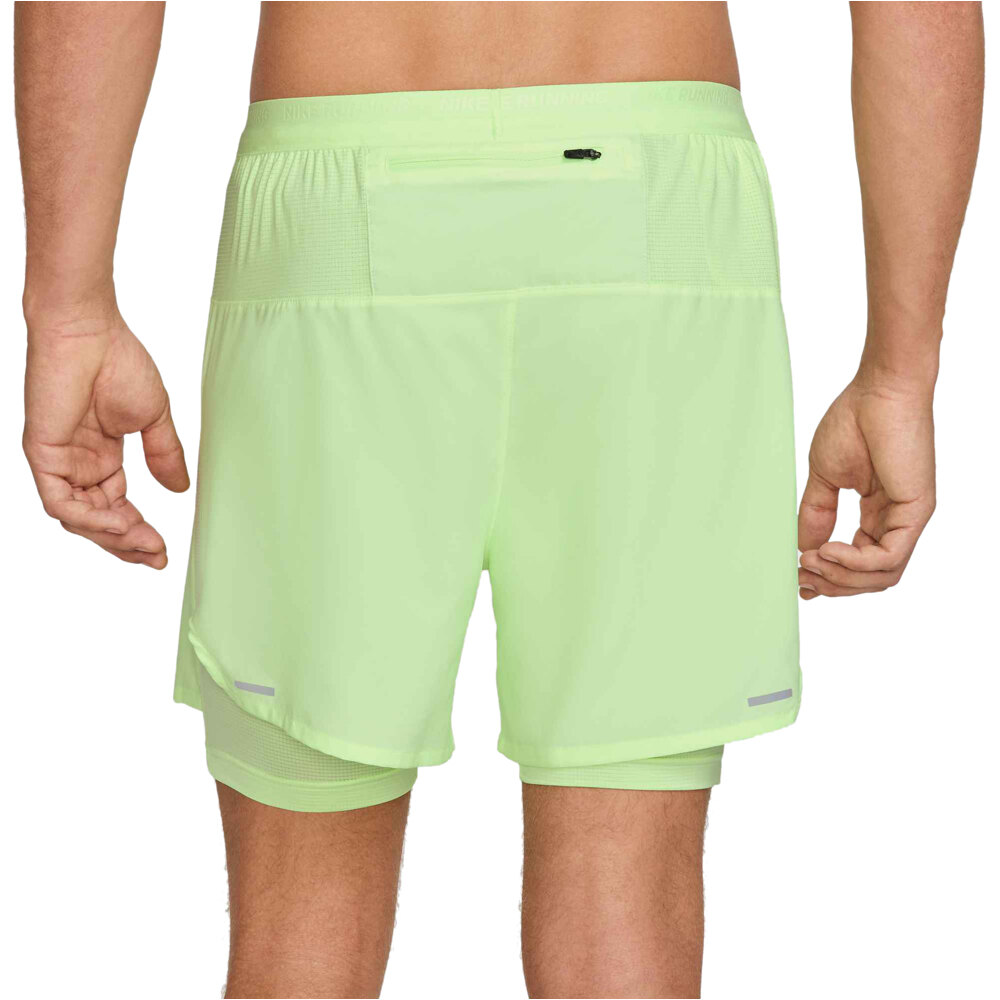 Nike pantaloneta técnica hombre M NK DF STRIDE 5IN SHRT HYBRID vista trasera