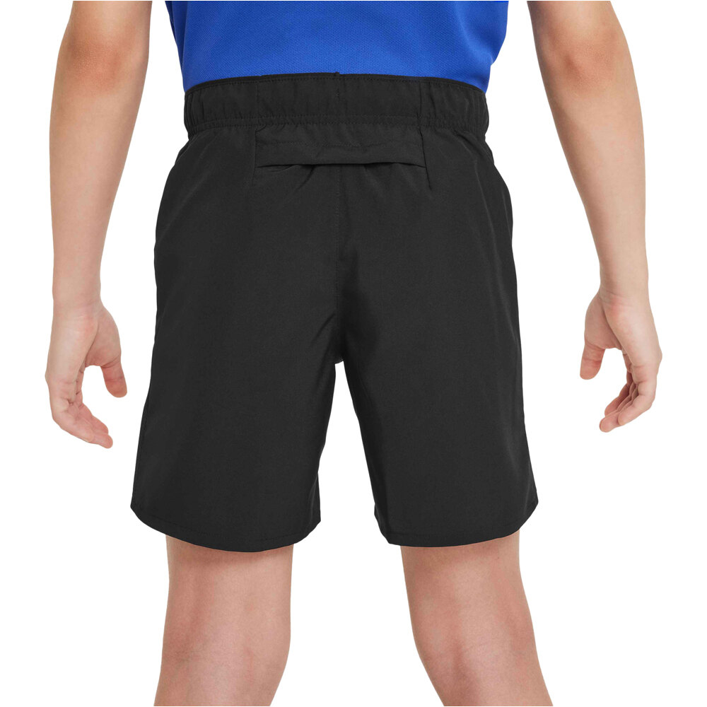 Nike pantaloneta técnica niño B NK DF CHALLENGER SHORT vista trasera