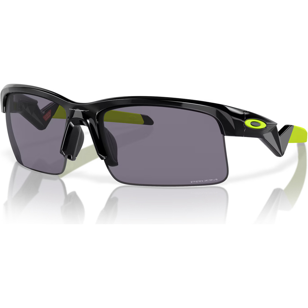 Oakley gafas deportivas infantiles Capacitor Pol Black w/ Prizm Grey vista frontal