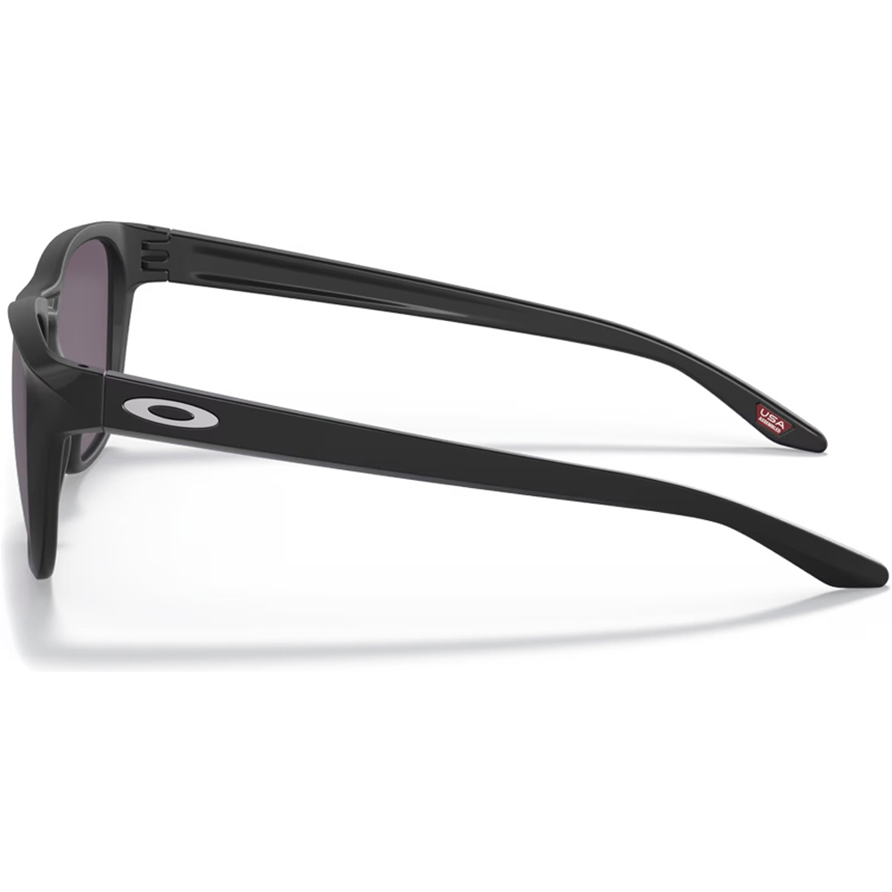 Oakley gafas deportivas Manorburn Matte Black w/ PRIZM Grey 02