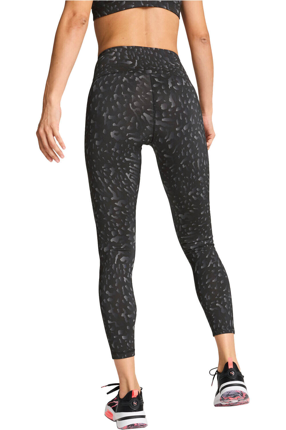 Puma pantalones y mallas largas fitness mujer TRAIN FAV HW 7/8 TIG vista trasera