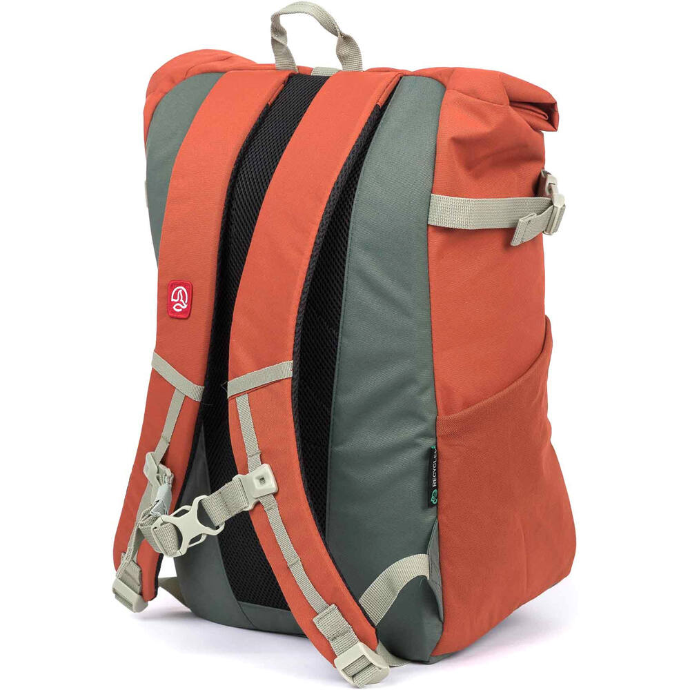 Ternua mochila deporte RED BAY 20 01