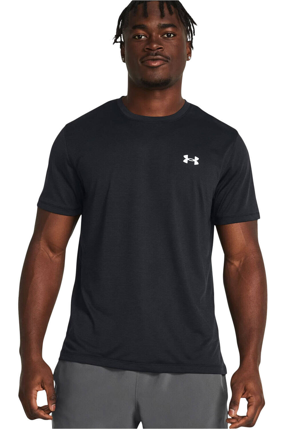 Under Armour camiseta técnica manga corta hombre UA LAUNCH SHORTSLEEVE vista frontal