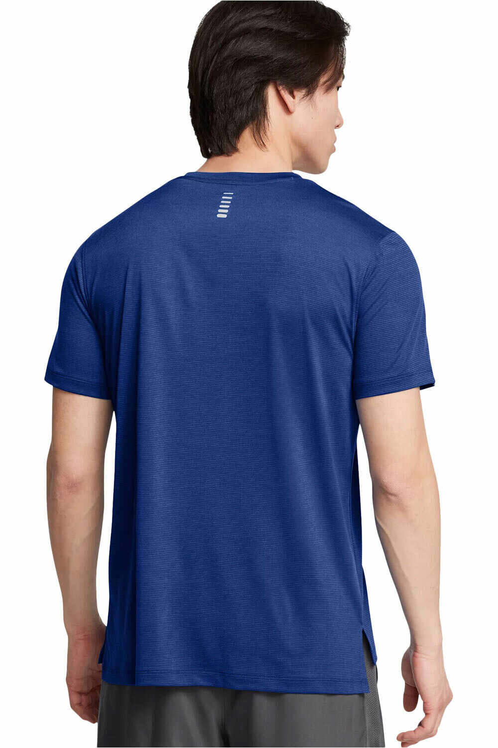 Under Armour camiseta técnica manga corta hombre UA LAUNCH SHORTSLEEVE vista trasera