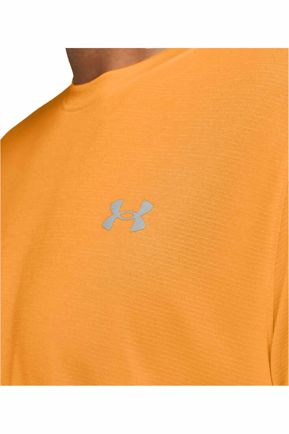 Under Armour camiseta técnica manga corta hombre UA STREAKER TEE vista detalle