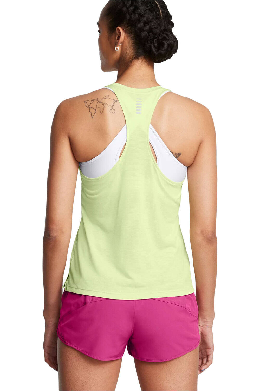 Under Armour camiseta técnica tirantes mujer UA Launch Singlet vista trasera