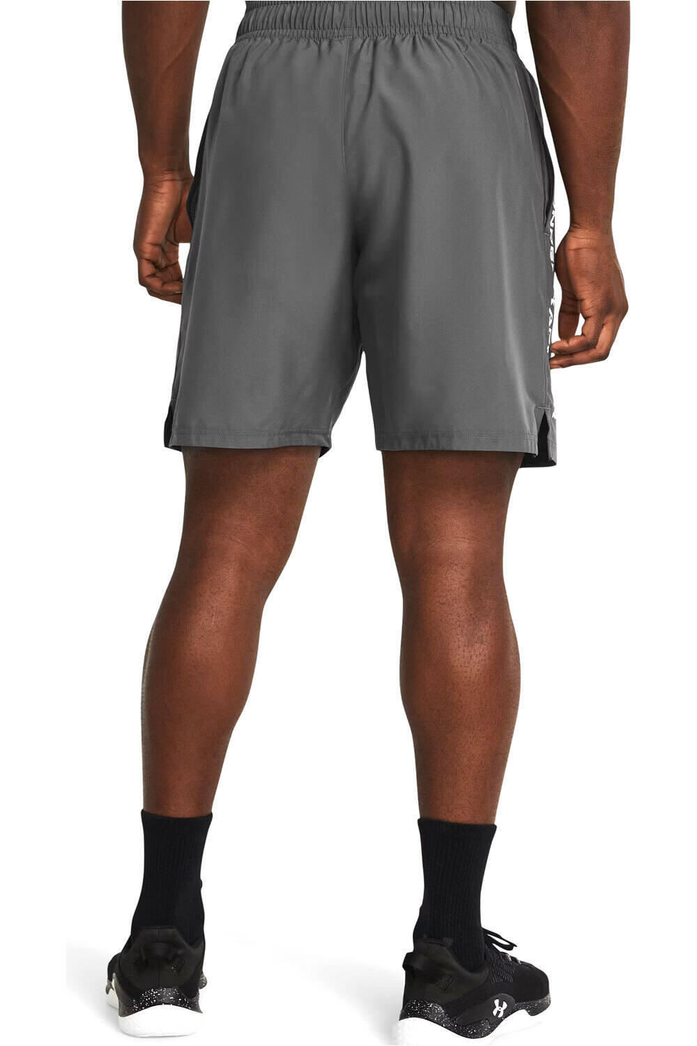 Under Armour pantalón corto fitness hombre UA Woven Wdmk Shorts vista trasera